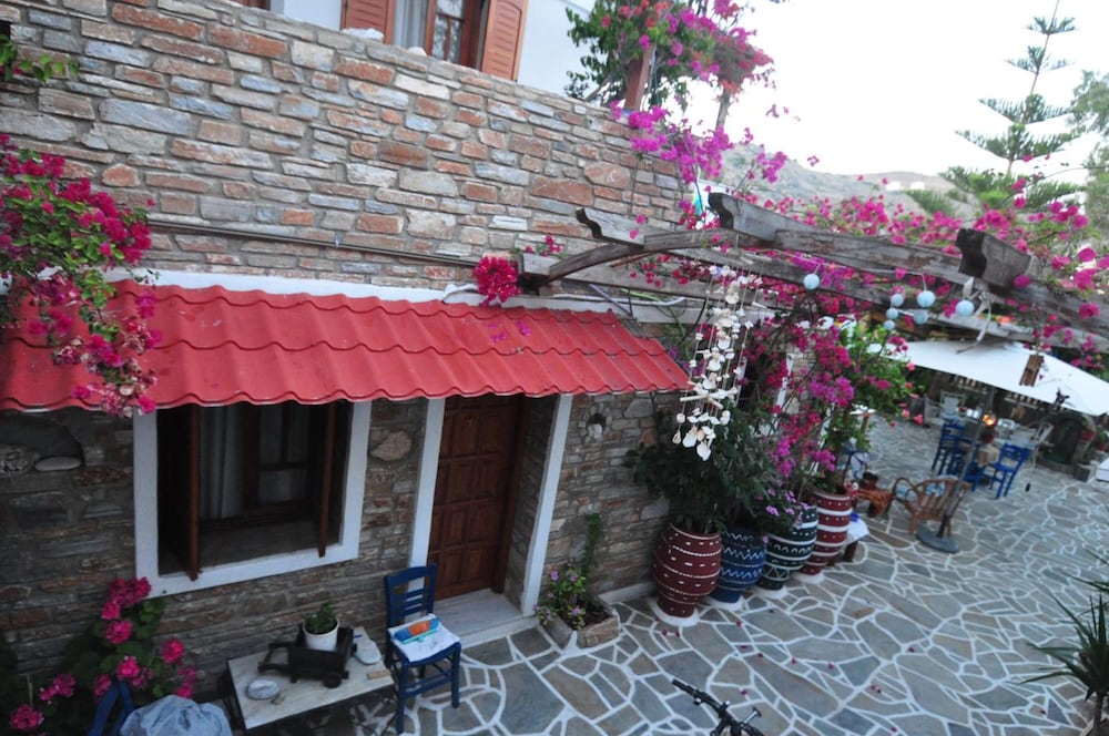 Villa Mata Pension 2/73