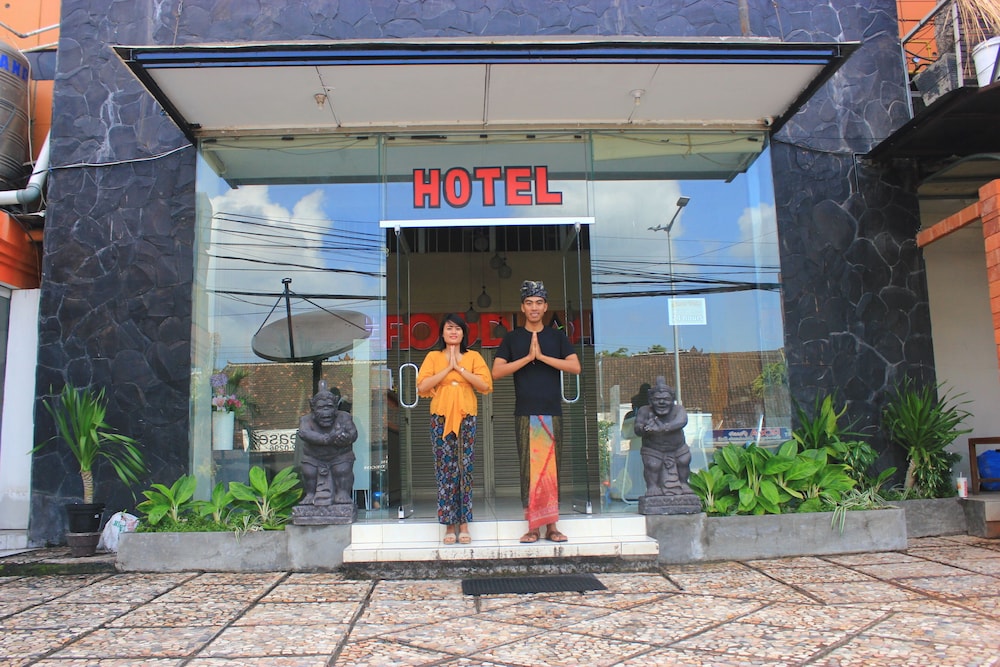 Sans Sunset Point Seminyak 7/69