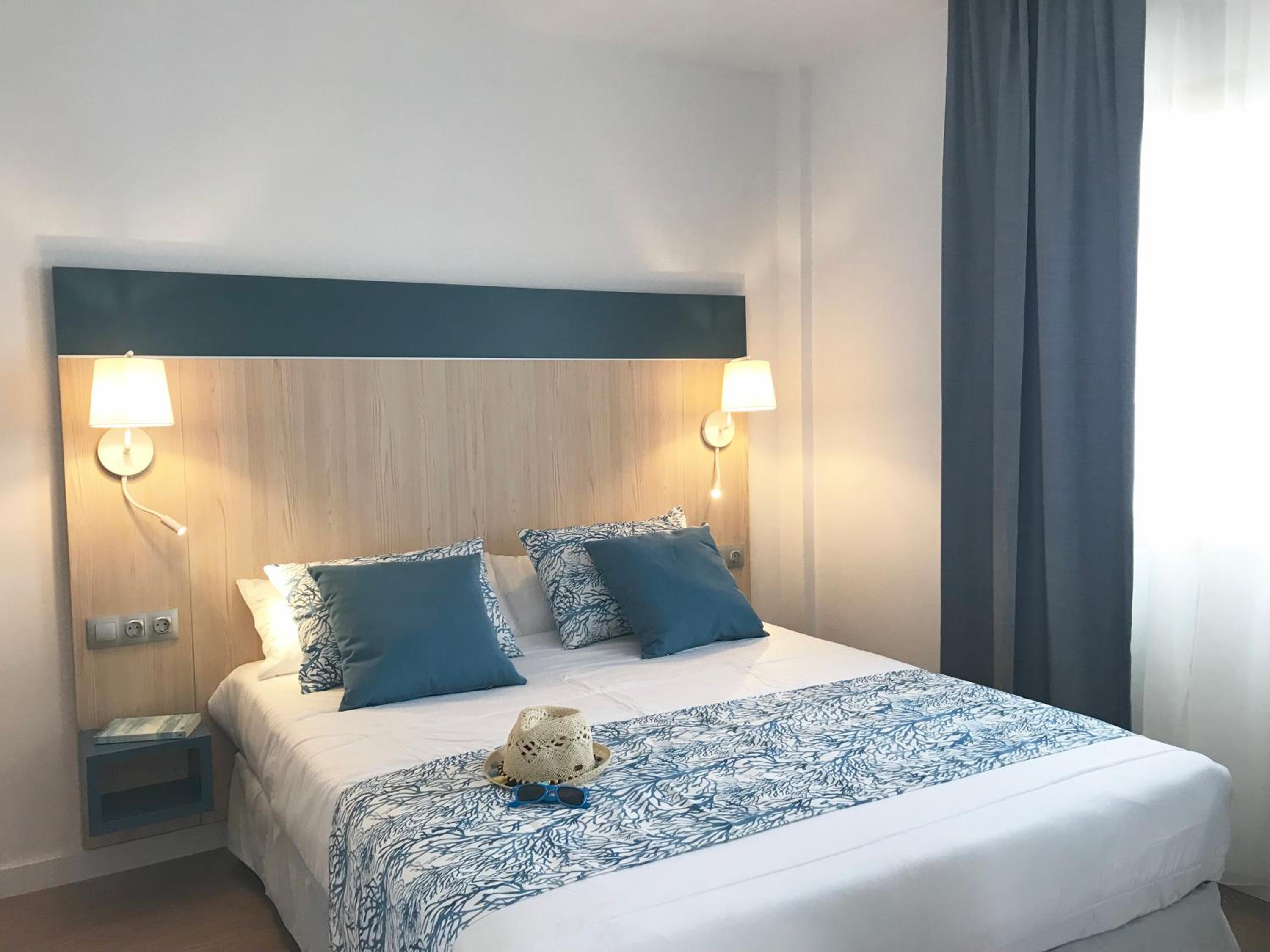 Room, Double Bed, with Extra Bed