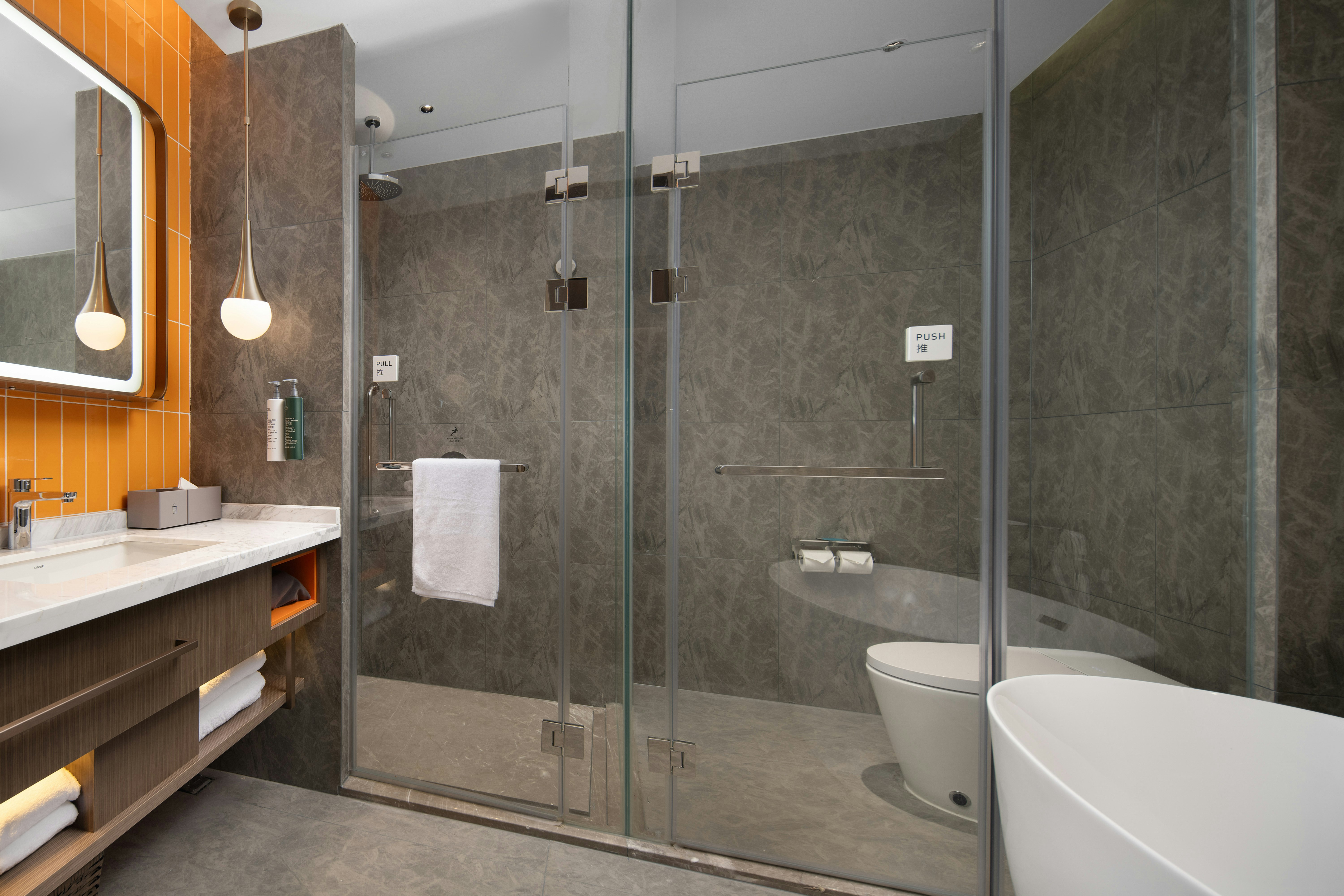 Home2 Suites by Hilton Wuhan Optics Valley 55/60
