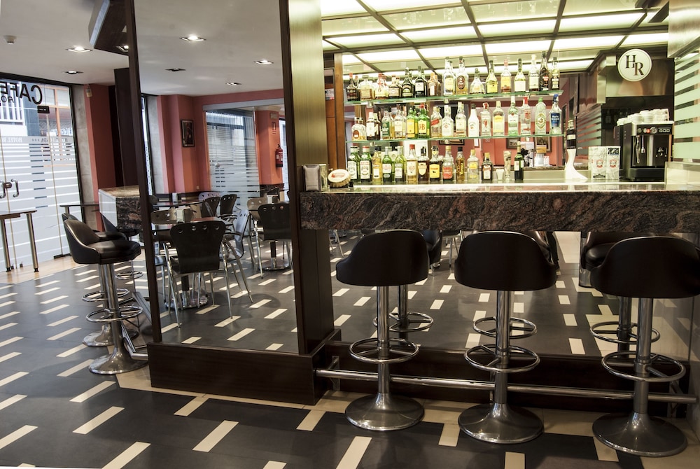 Ronda House Hotel 54/66