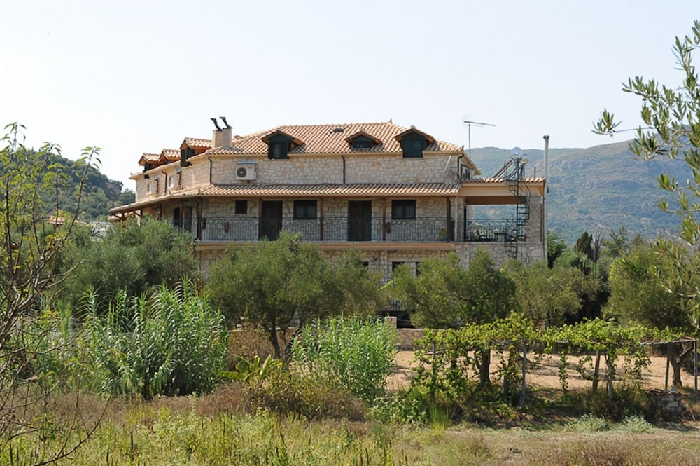 Ammos Villas 33/39