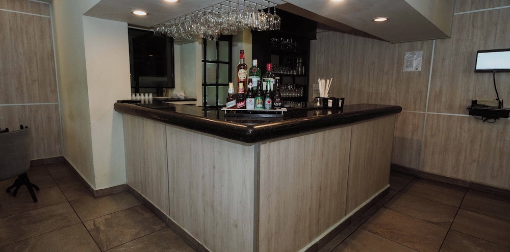 HS HOTSSON Hotel Tampico 8/55