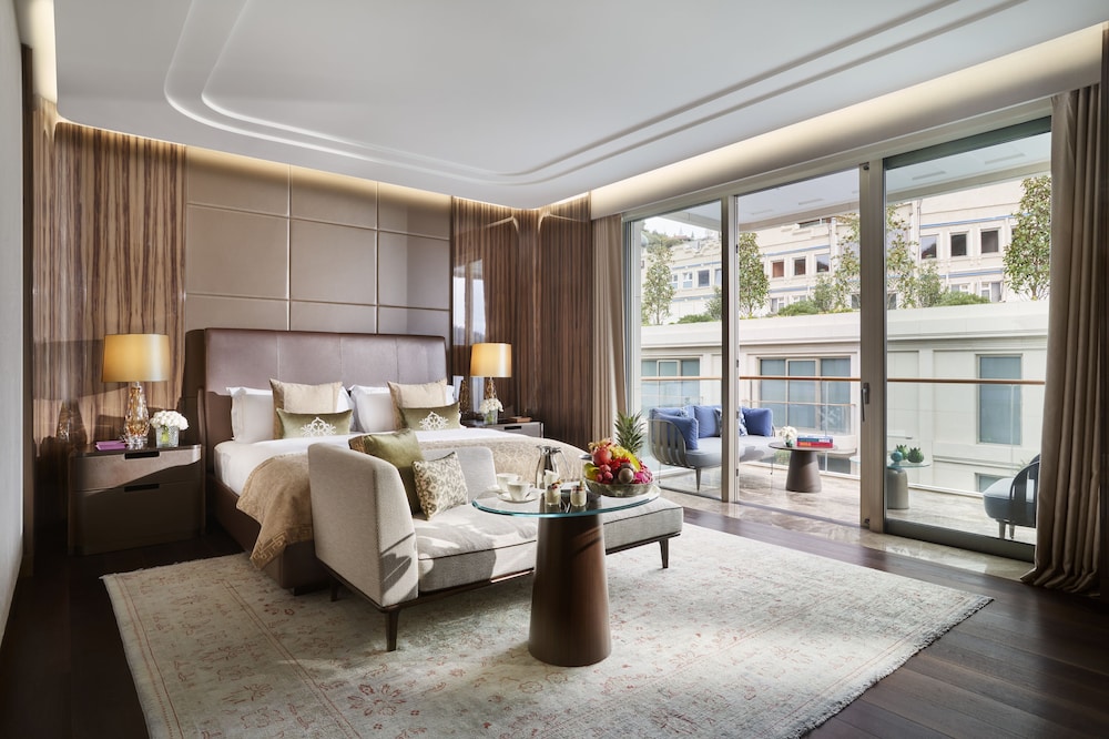 Mandarin Oriental Bosphorus, Istanbul 53/83
