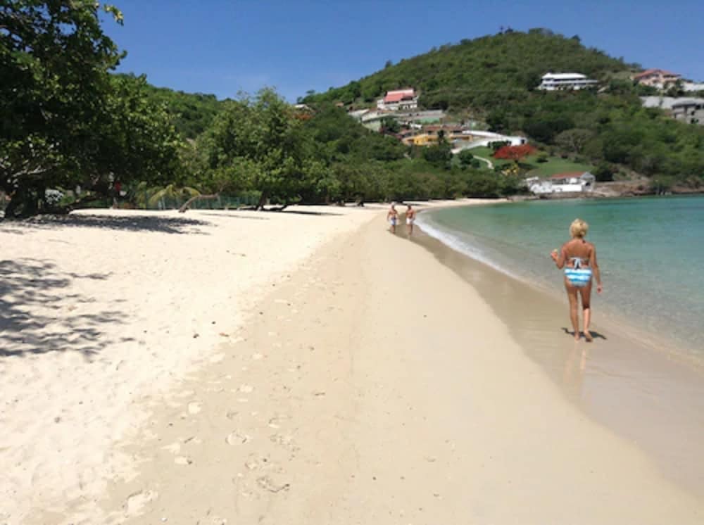 Gem Holiday Beach Resort 61/69