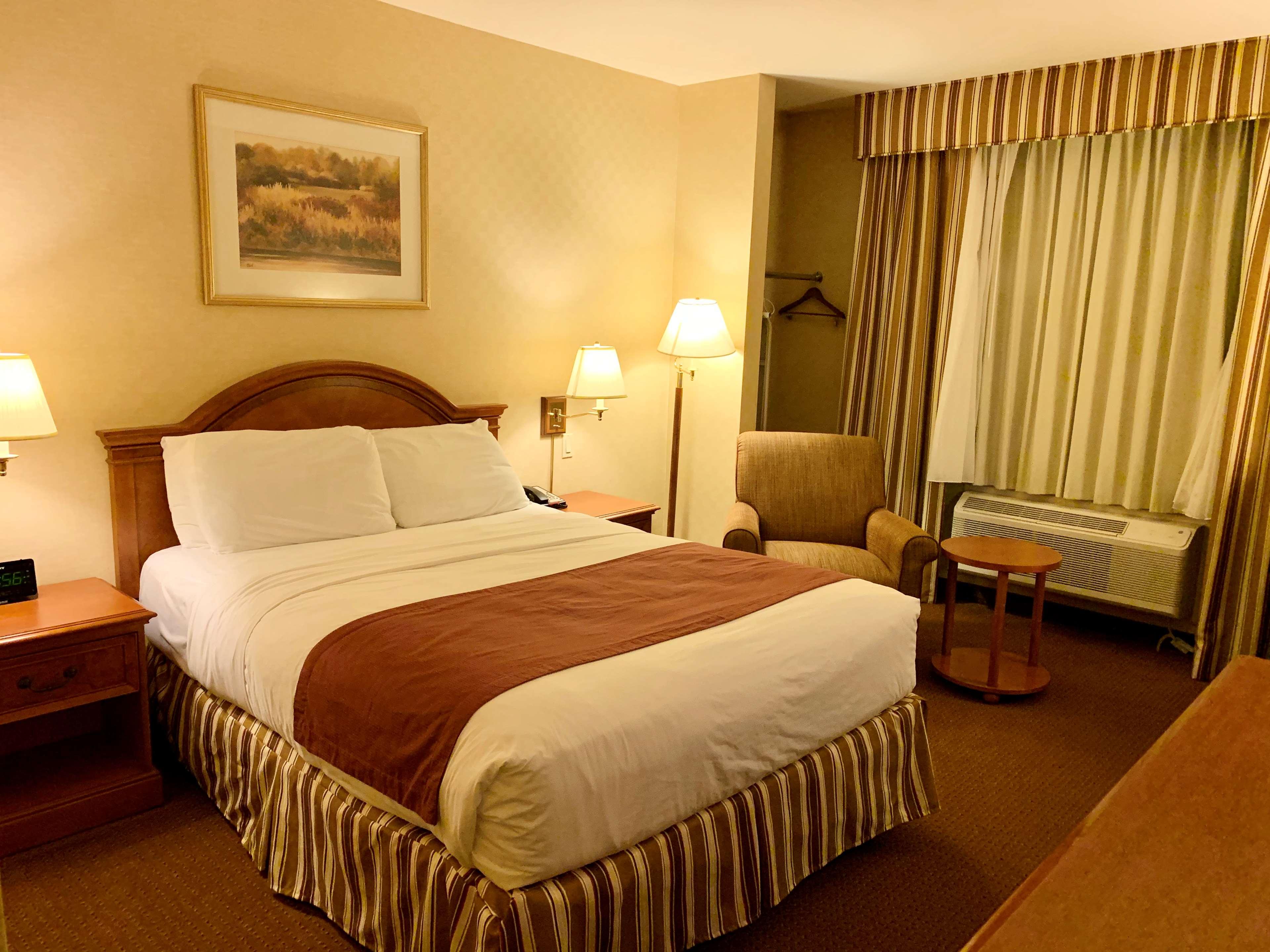 Five Towns Inn Jfk Airport 20/43