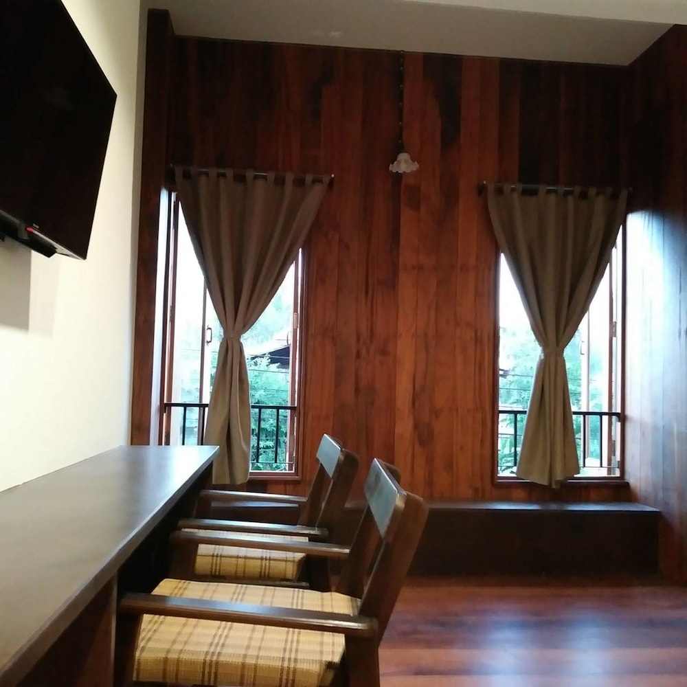 Phumin Place Hotel 21/28