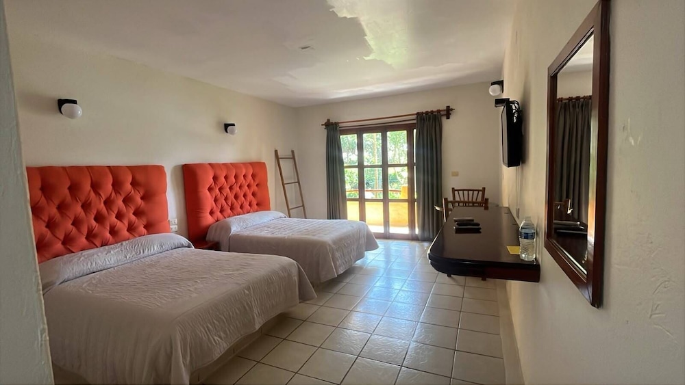 Hotel Istirincha 6/42