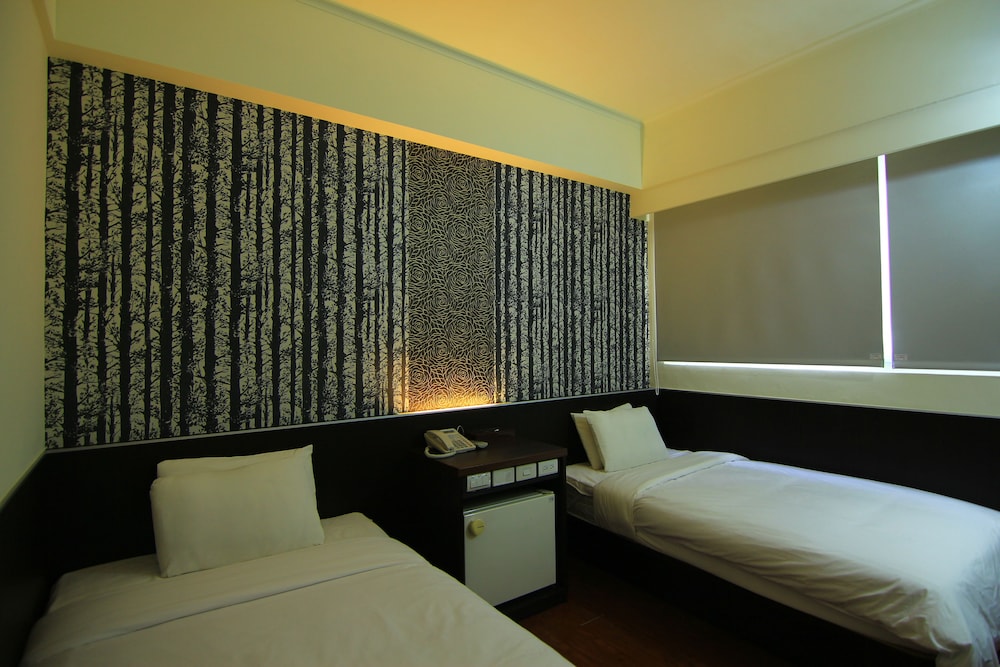 STANDARD, TWIN BEDS