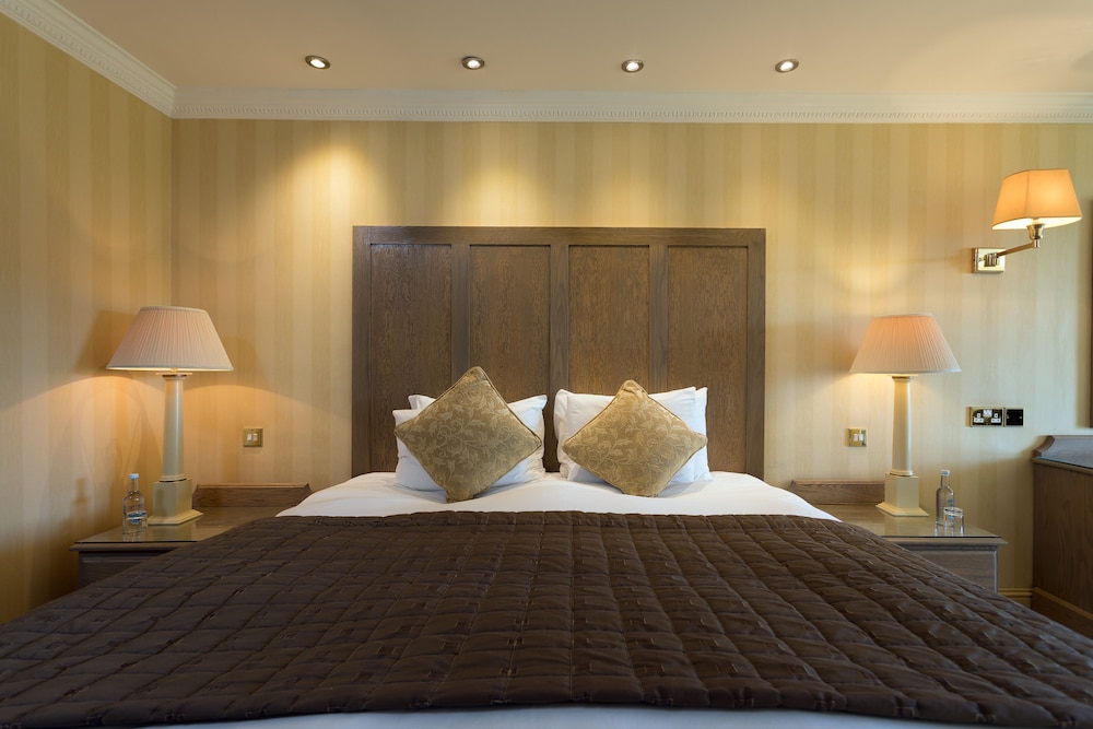 Connemara Coast Hotel 26/69