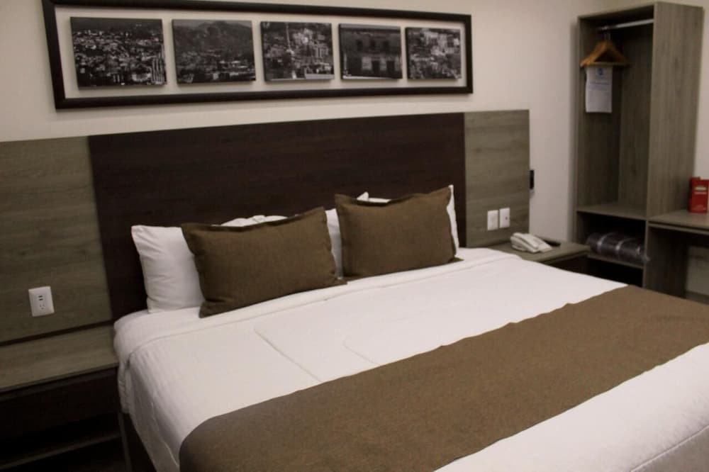 Hotel Grand River Plaza 14/58