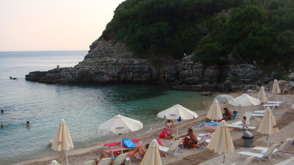 Delphin Rooms Sivota 29/50