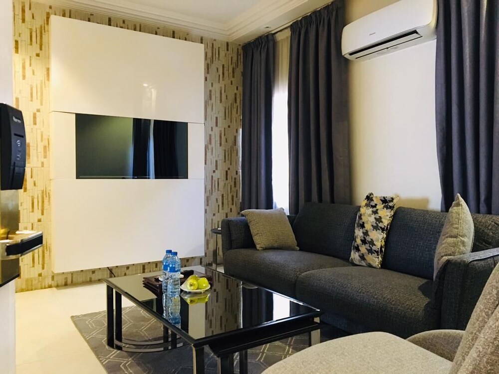 Summerset Continental Hotel Maitama 35/52