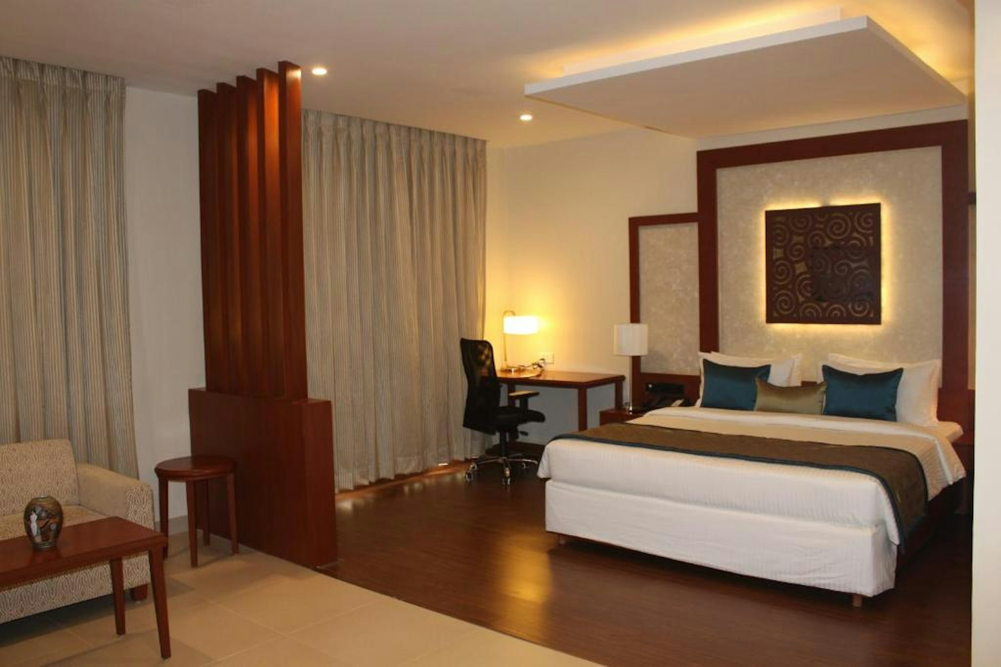 The Altruist Business Hotel 12/27