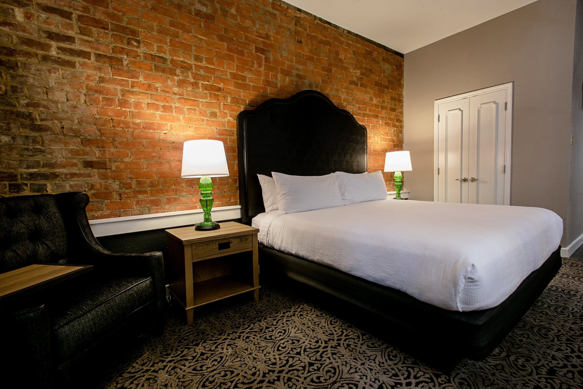 Room at Holiday Inn Hotel French Quarter-Chateau Lemoyne, NEW ORLEANS - LA