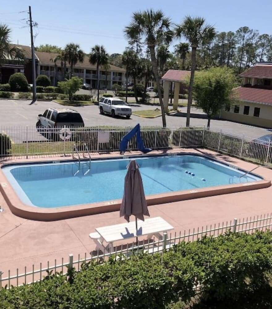 Knights Inn Jacksonville Downtown 4/21