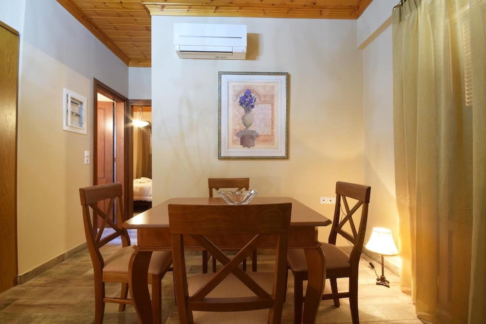 Driopes Villas 5/48