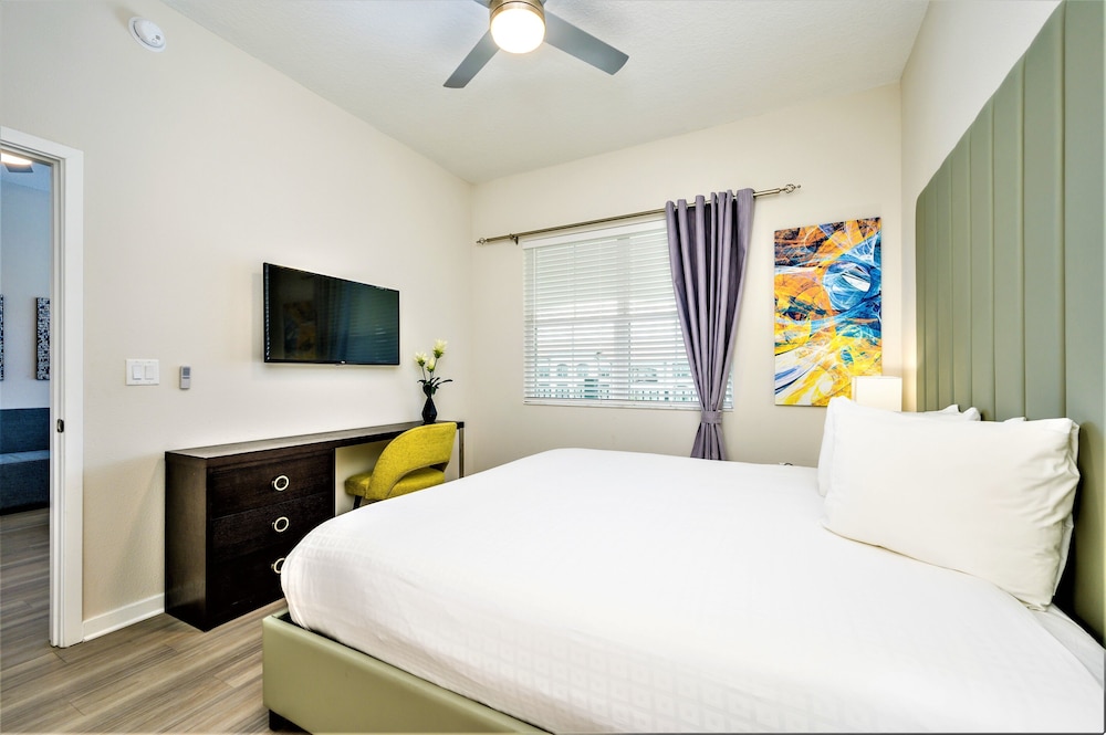 3 BEDROOMS, CONDO, SUPERIOR, 2 BATHROOMS