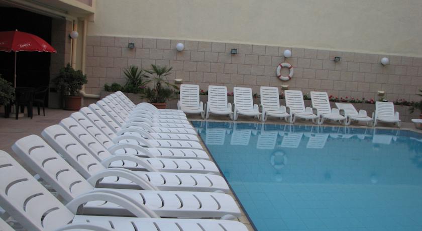Euroclub Hotel 14/21