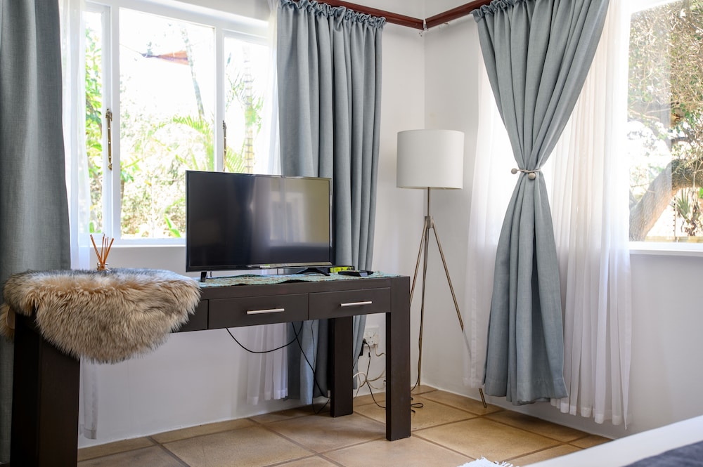 Caza Beach Guesthouse 32/50