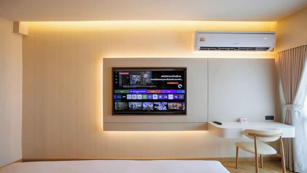 B2 Huai Khwang Premier Hotel 34/50