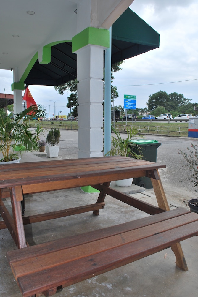 Apple Inn Hotel 43/59