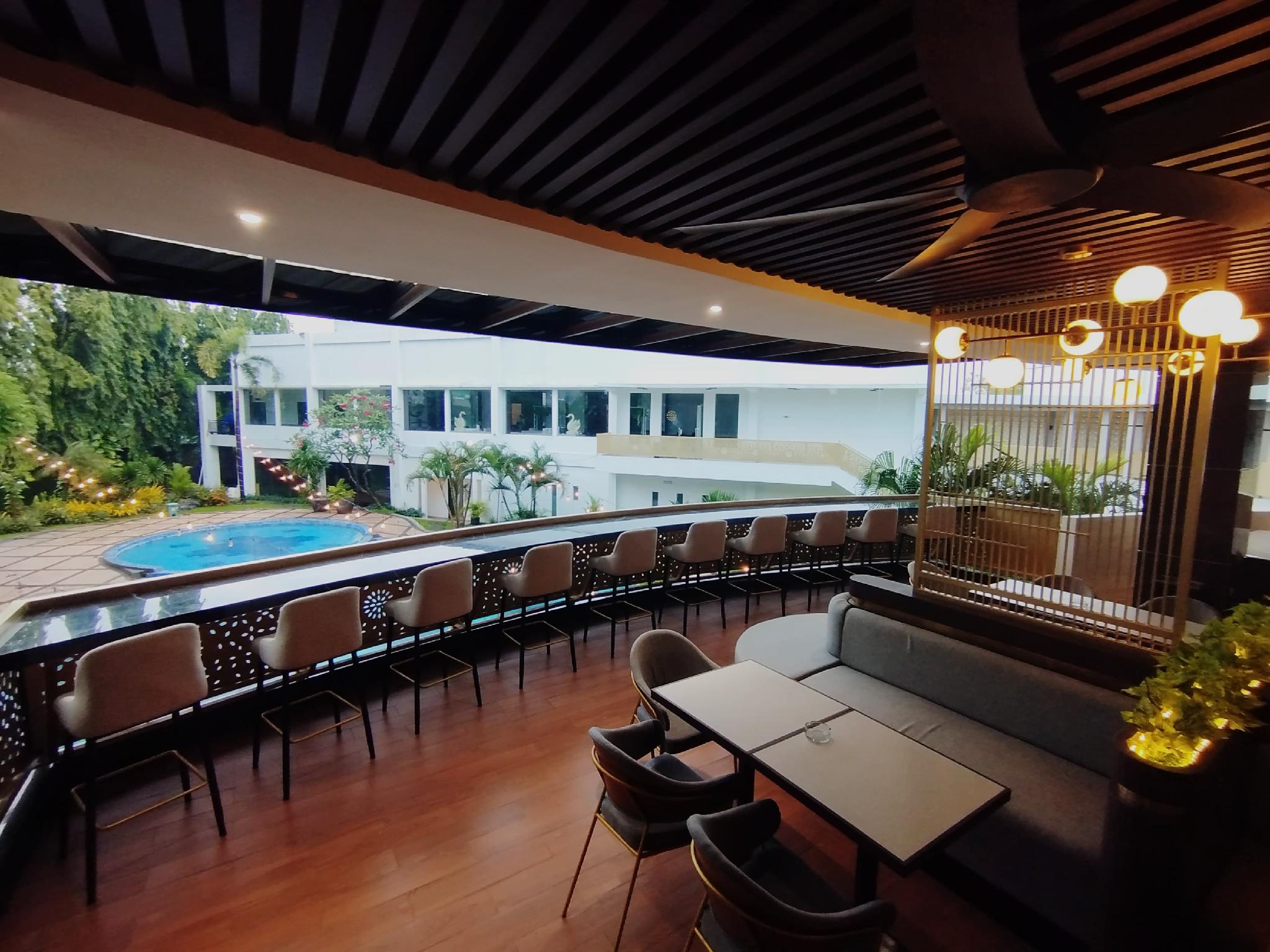 The Sun Hotel Sidoarjo 35/43