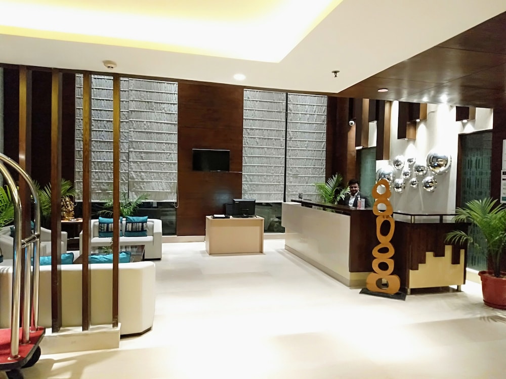 Country Inn And Suites By Radisson Bhiwadi 8/50