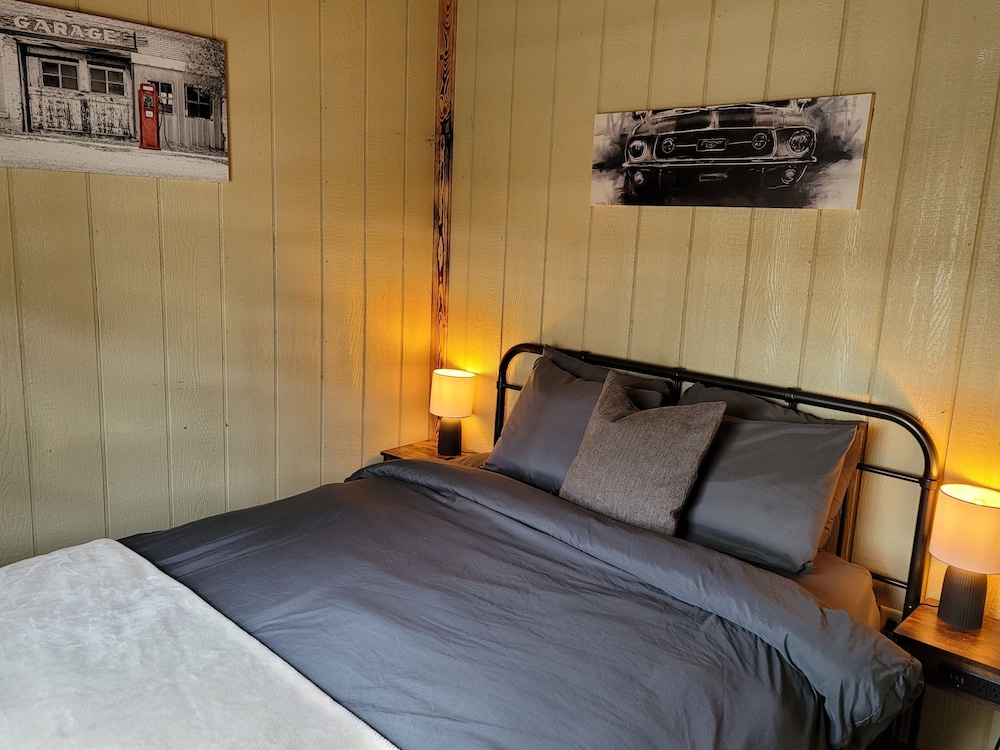Ozark Village Resort 8/67