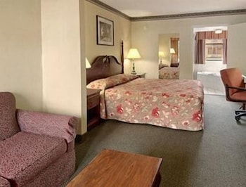 SureStay Studio by Best Western Rowland 28/41