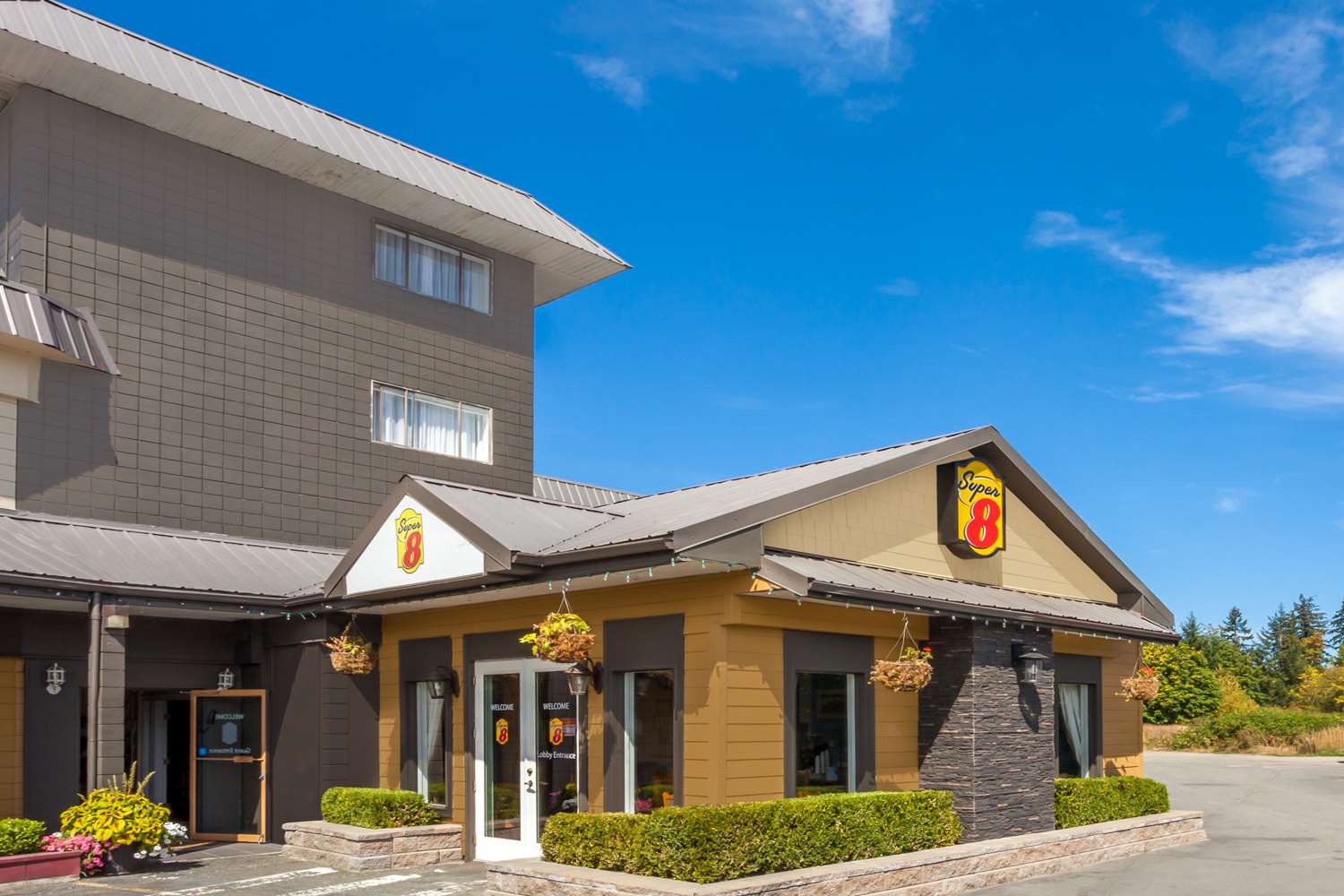 Super 8 by Wyndham Duncan, BC 1/7