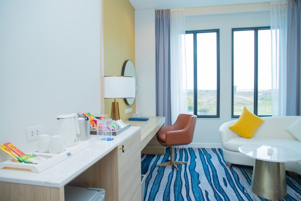 Savan Resorts 61/69