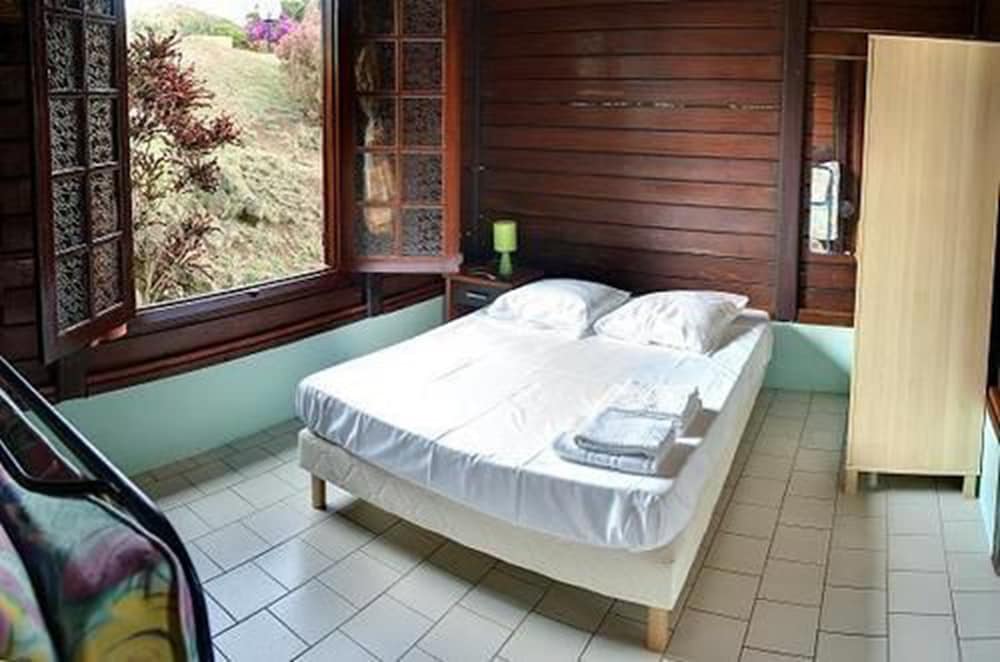 Le Paradis De L Anse 10/30