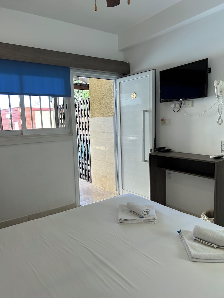 St Elena Boutique Hotel 21/50