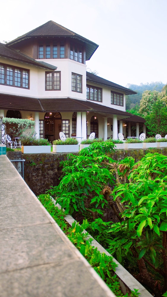 Coffee Bungalow Kandy 47/50