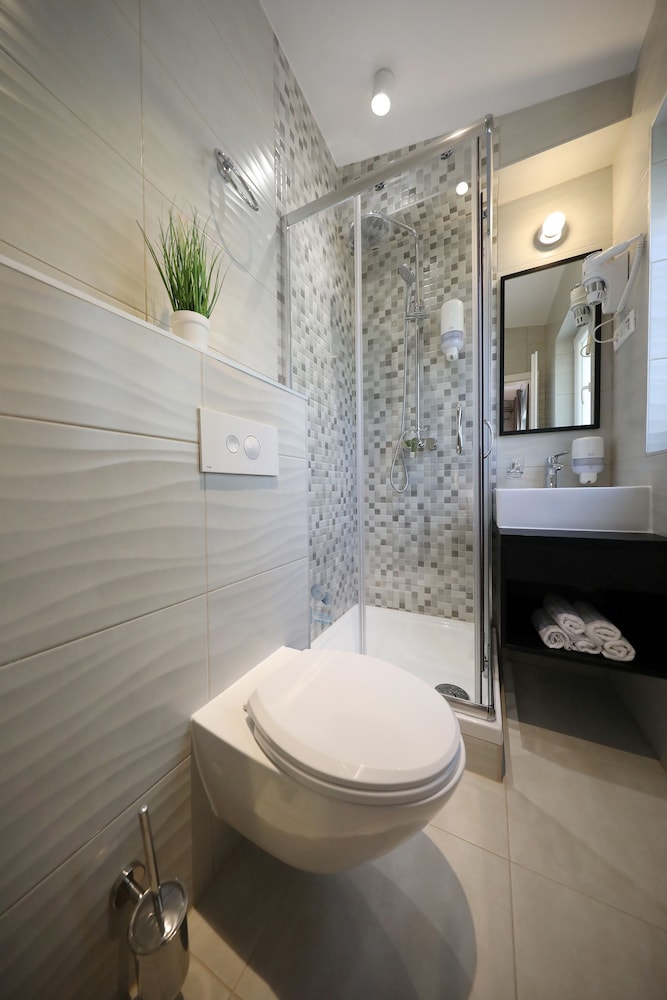 Downtown Boutique Hostel 41/50