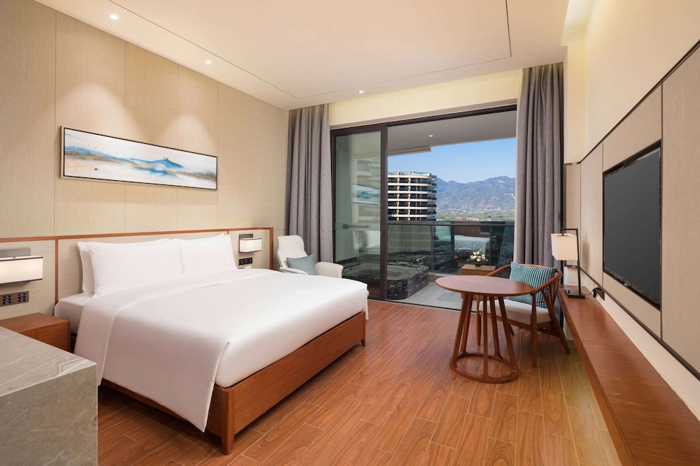Executive, King Bed, Hot Spring Bath View, Smoking