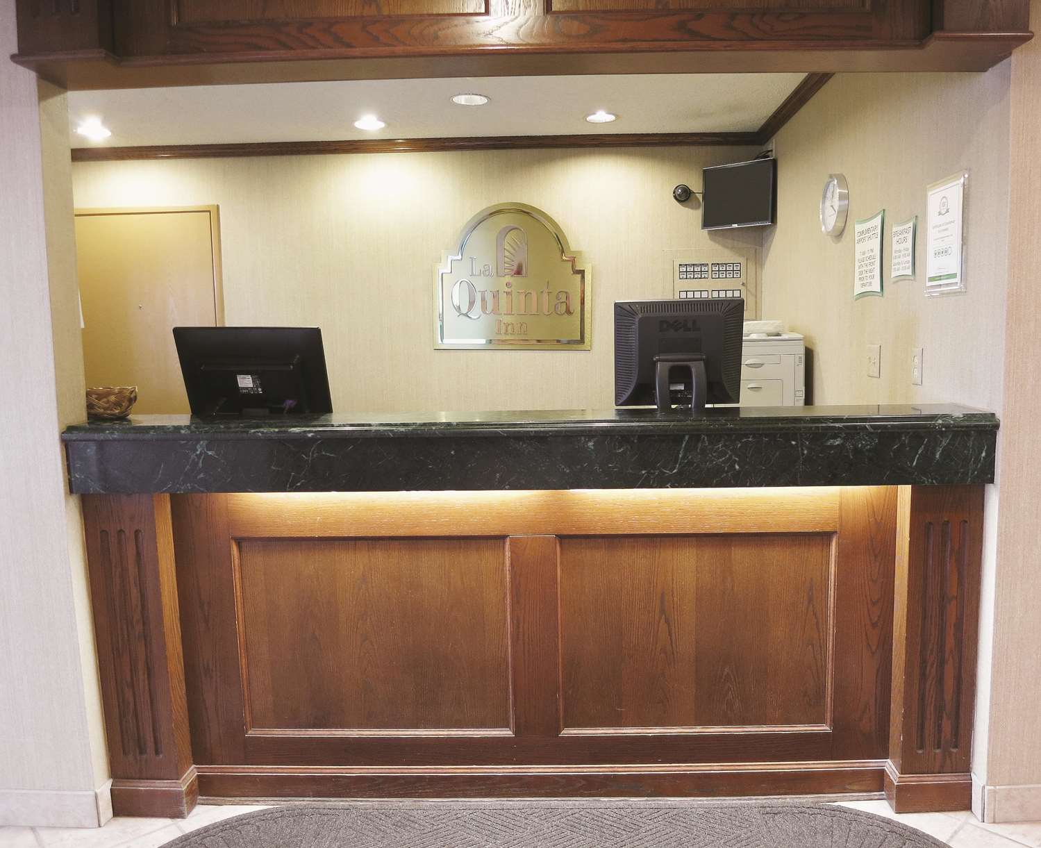 La Quinta Inn Milwaukee Airport/Oak Creek 9/53