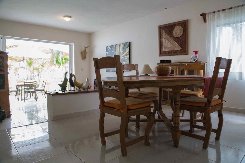 DOLCE VITA CARIBE B&B 8/51