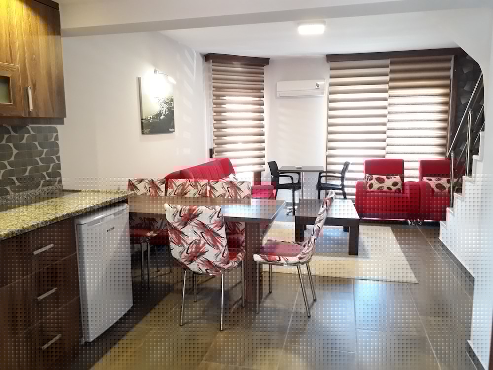 Dolphin Apart Hotel Sarigerme 50/67