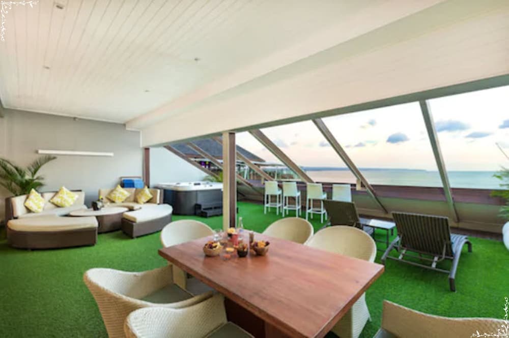 Double-Six Luxury Hotel Seminyak 41/59