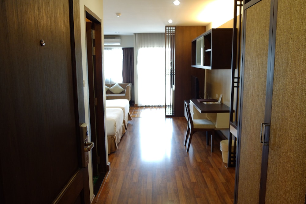 The Grand Napat 37/61