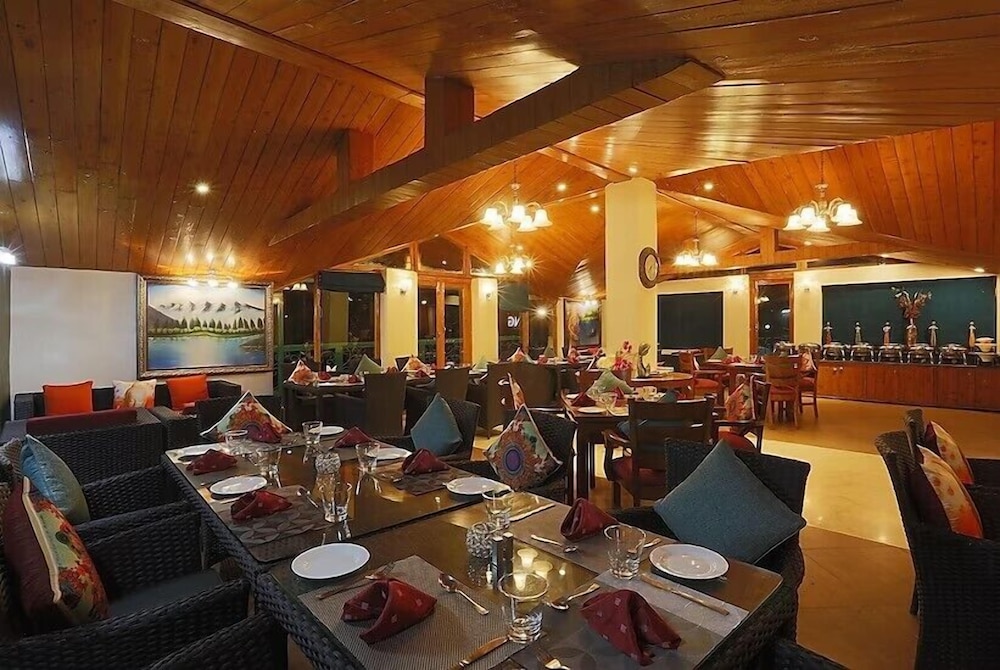 Hotel Mongas 38/50