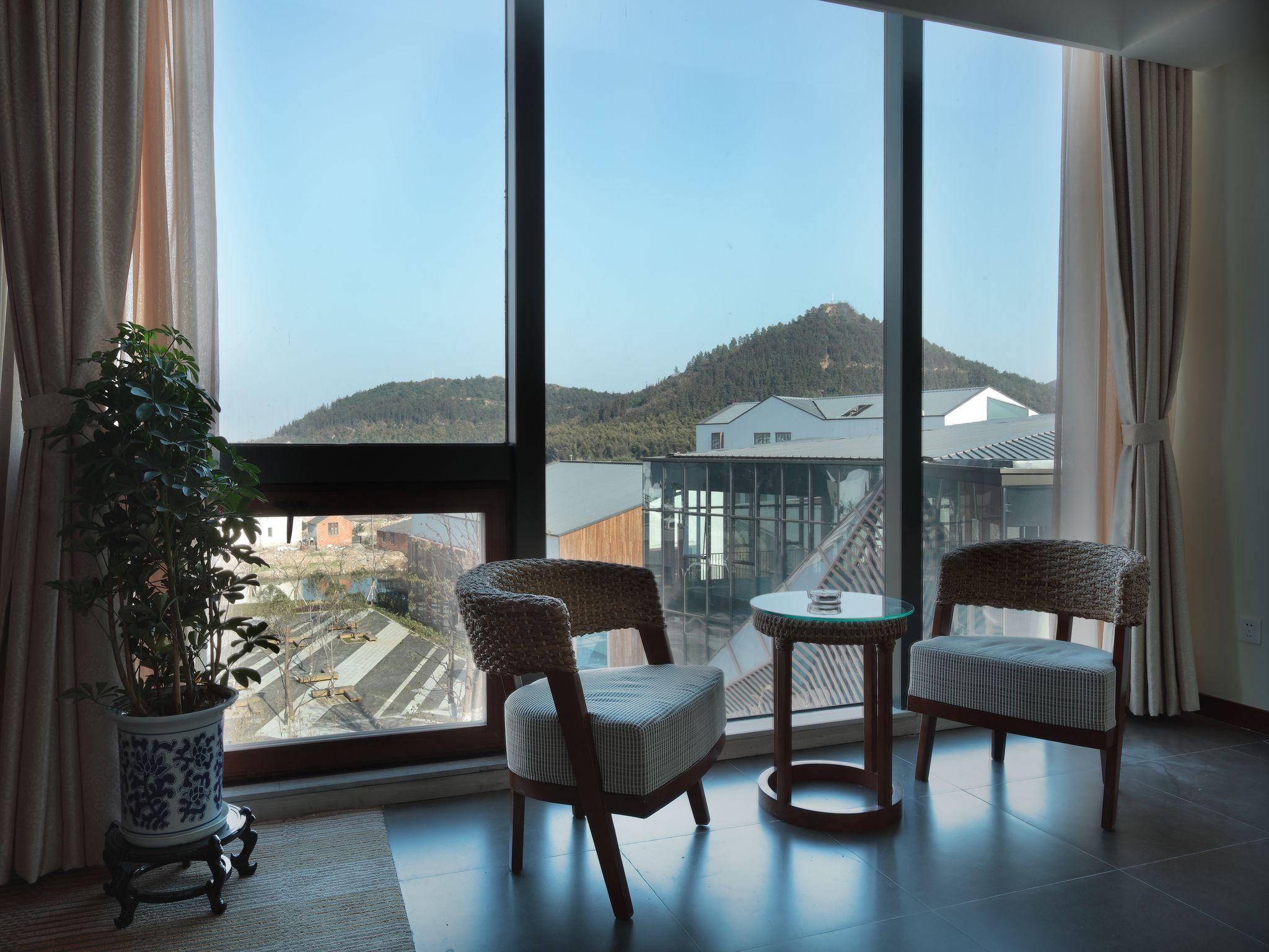 HOTEL SCHOLARS SHUSHAN HOT SPRINGS RESORT 26/35