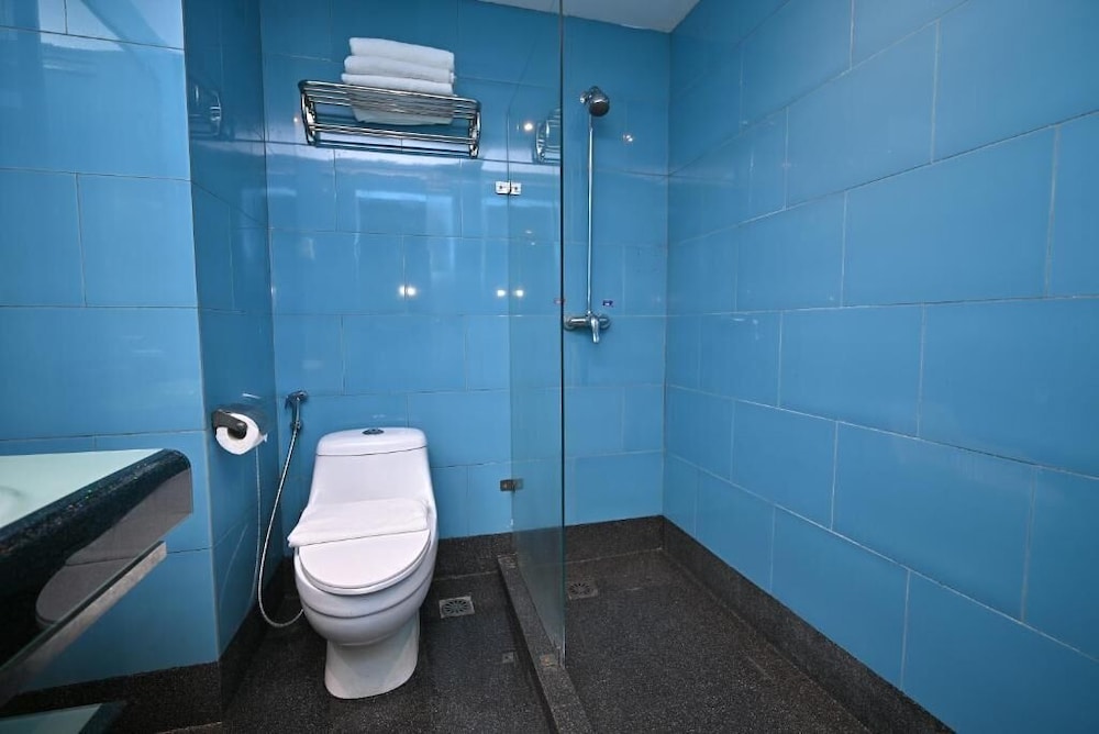 Kingston Hotel 10 @ Bukit Jalil 53/61