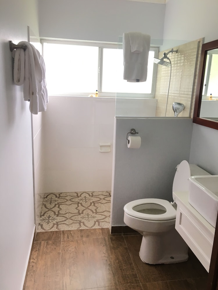 Tobys Resort 33/33