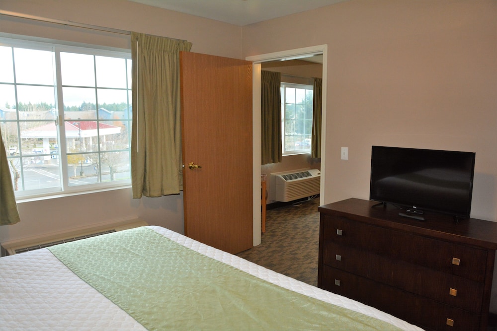 Fairbridge Inn And Suites Dupont 30/54