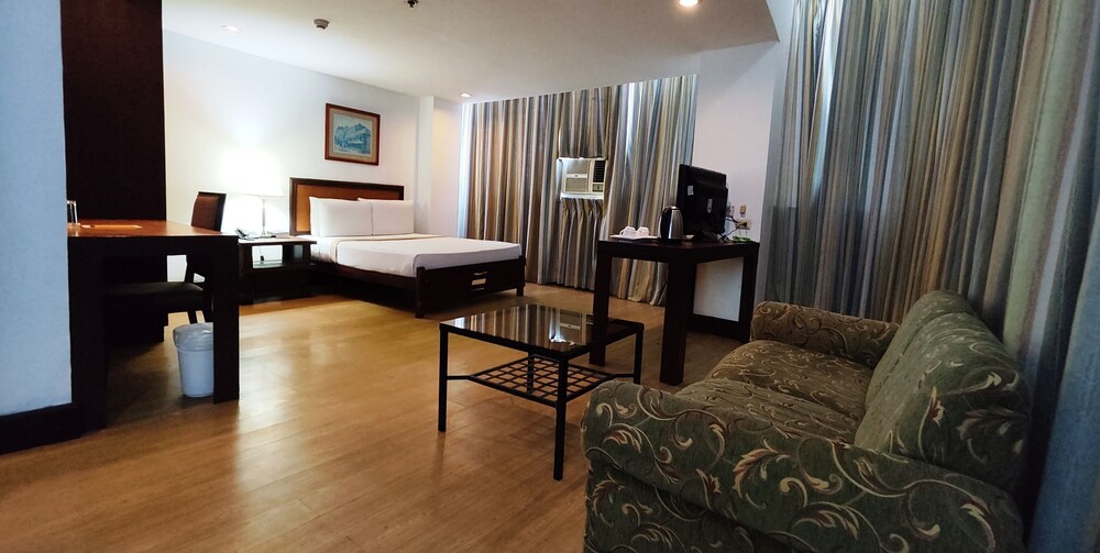 Rajah Park Hotel 38/50