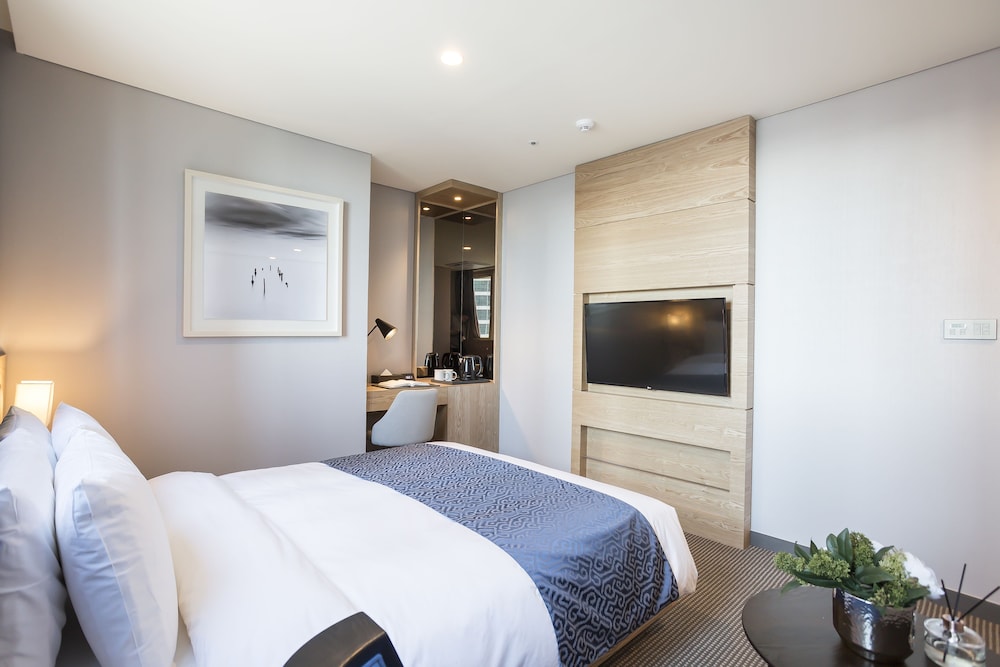 Centum Primus Hotel 30/50