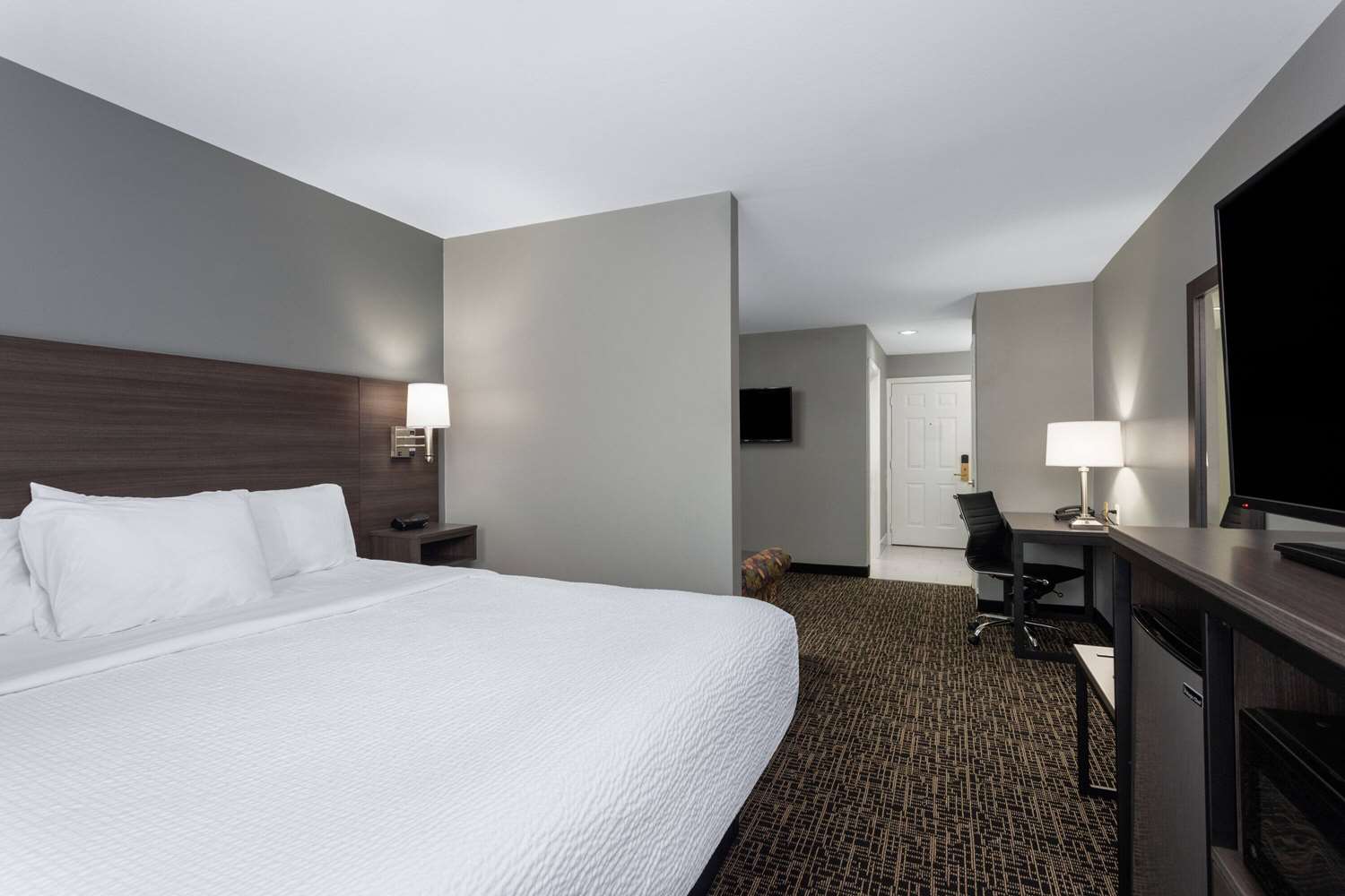 Ramada By Wyndham Sellersburg/Louisville North 14/69